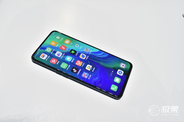 opporeno10倍变焦版还值得买吗（OPPOReno首发评测无刘海全景屏）(4)