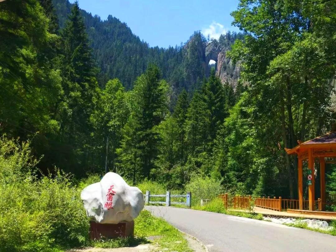 甘肃最美小镇在哪里(甘肃风景最美的小镇)