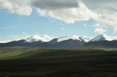 ​甘肃最高的山峰(甘肃最高的山峰海拔多少米)