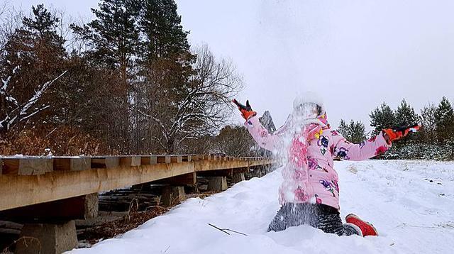 国内最冷的小镇最低气温-50℃  连汽车和发动机都无法启动