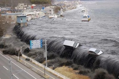 ​日本九级大地震真实记录，一天之内两万人消失不见